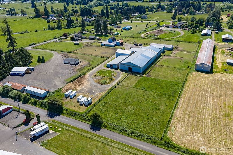 3rd image of 1300 NE 209th Street