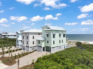 1518 Gulfview St, Eastpoint, FL 32328