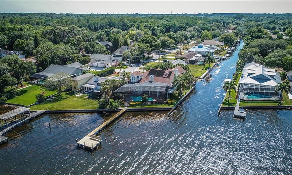 1st image of 3141 S Canal Dr