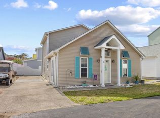 829 9th Ave. S #6, North Myrtle Beach, SC 29582