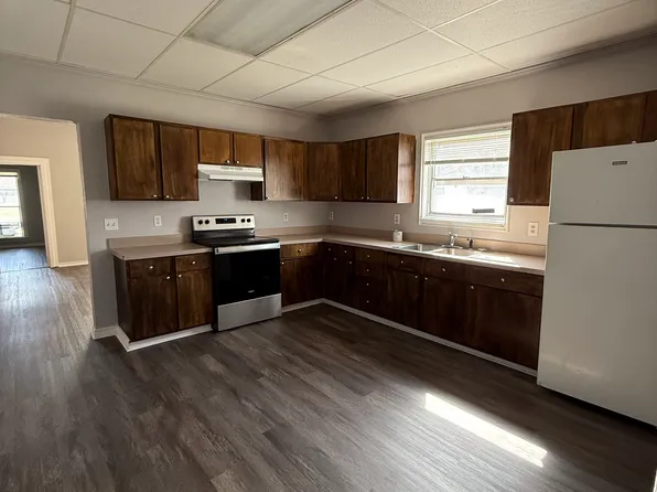 101 E Cardinal St, Ector, TX 75439