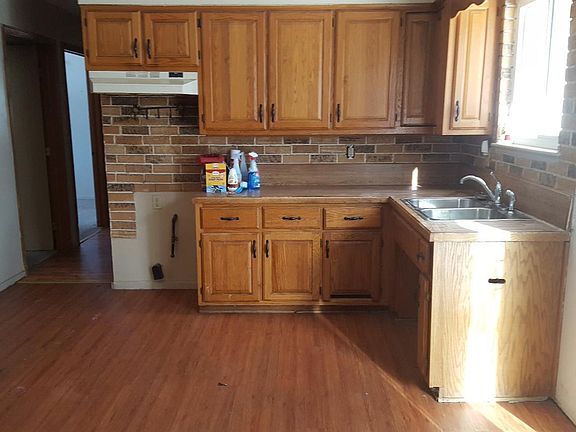 4th image of 12470 Wallace Dr
