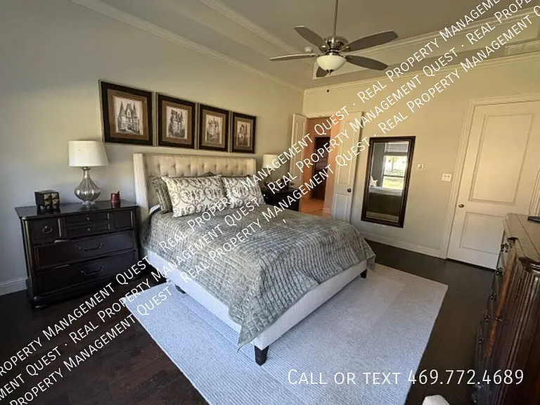 2341 Christine Ln — Photo 9