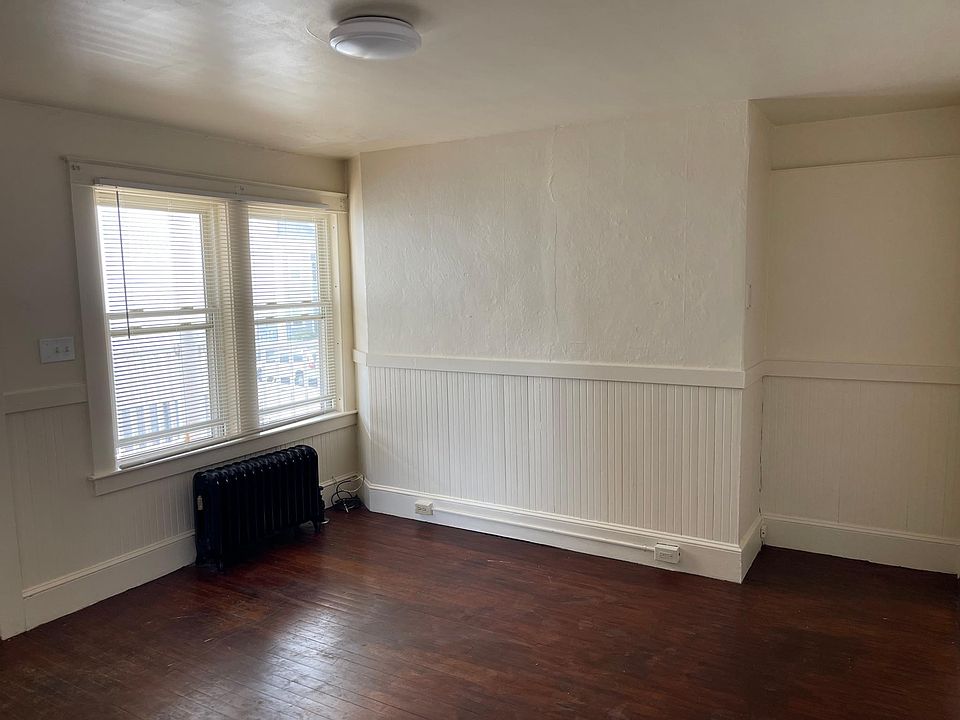 553 Lincoln St, Manchester, NH 03104 Zillow