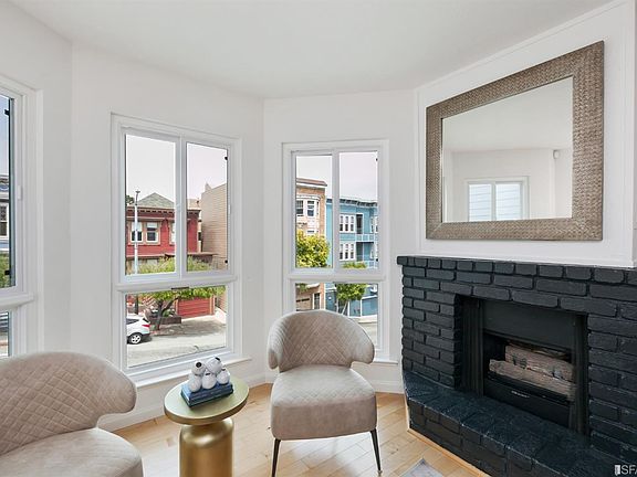3rd image of 1867 Turk St