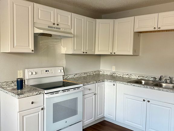 2nd image of 5639 Lon Roberts Dr APT 2