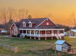 225 County Road 728, Riceville, TN 37370