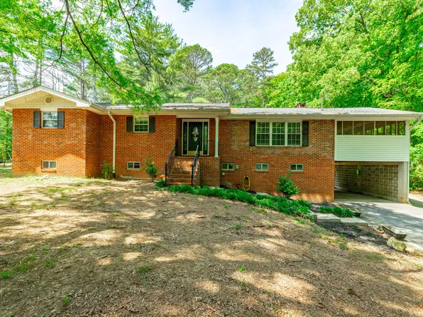 1590 Peavine Rd, Rock Spring, GA 30739