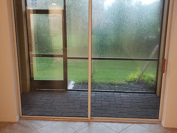 5th image of 10171 Tin Maple Dr Unit 98