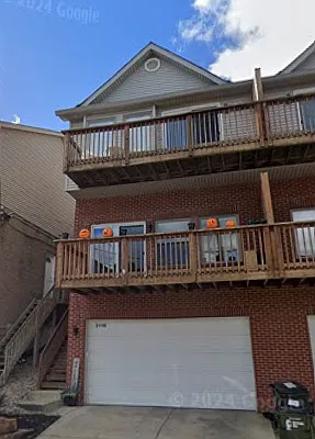 2111 Center St #B