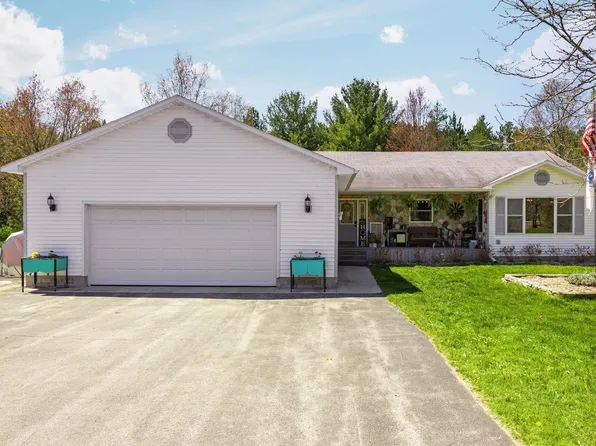 128 Timberlane Trl, Buckley, MI 49620
