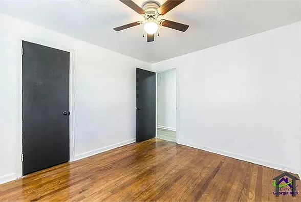 1170 N Beddingfield Dr — Photo 8