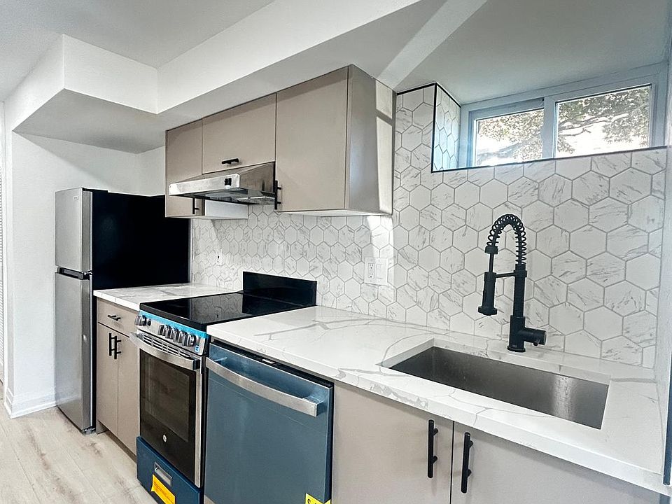 1st image of 232 Tomlinson Rd #Basement