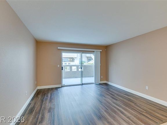 3rd image of 1909 Villa Palms Ct Unit 110
