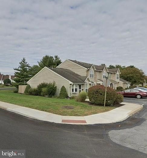 1st image of 163 Easterly Dr