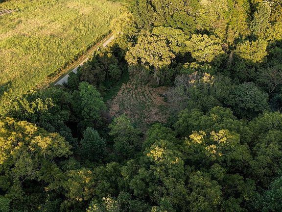 3rd image of 5051 Jones Valley Rd