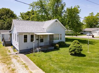 510 W Washington St, Le Roy, IL 61752