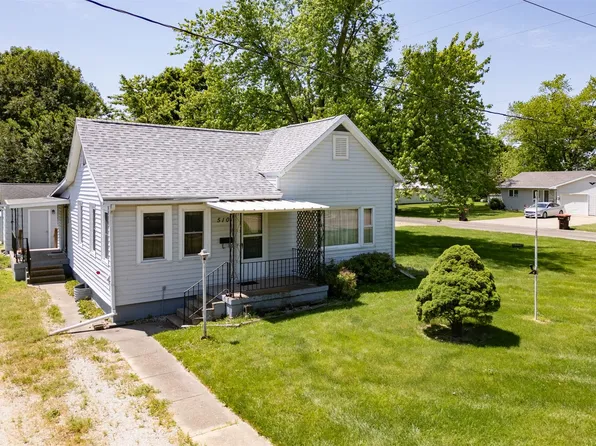 510 W Washington St, Le Roy, IL 61752