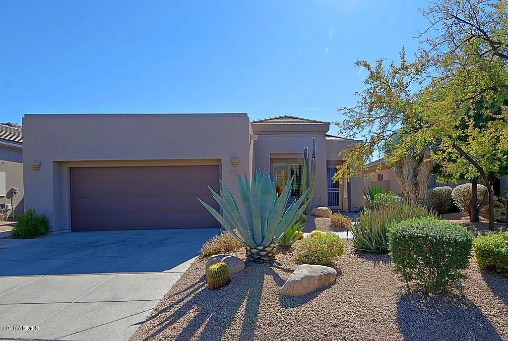 2 bed, 2.0 bath, 1974 sqft, $3,000 — Photo 1