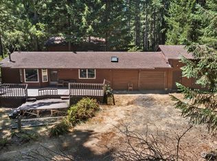 9314 Kootenai Dr, Anderson Island, WA 98303