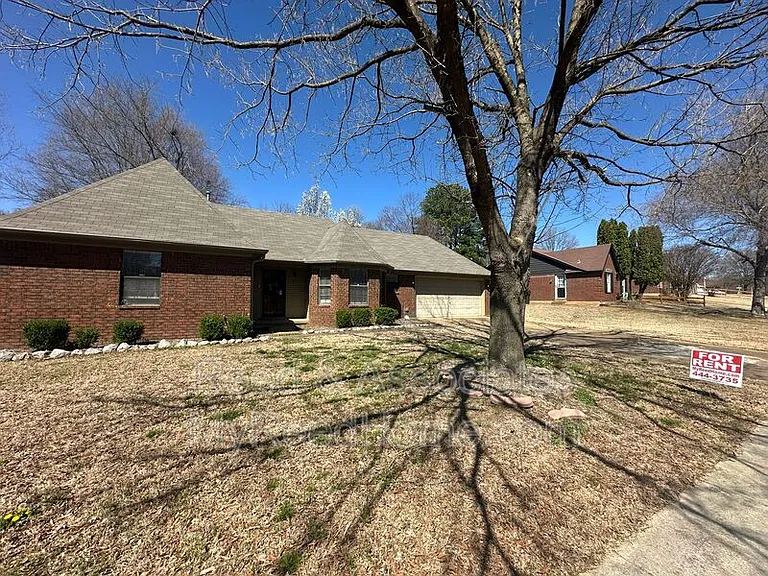 3115 Santa Valley St — Photo 1