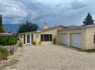 139A Dona Ana Rd, Ranchos de Taos, NM 87557