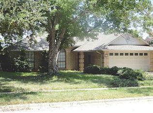 614 Ashcroft Dr, Grapevine, TX 76051
