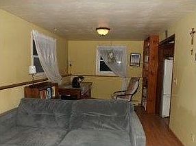 4th image of 51 Murphy Ln