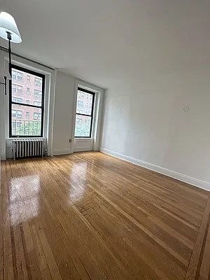 Rented by Peter R. Hungerford, LREB | media 19