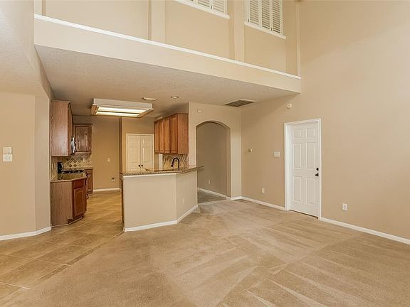 5th image of 14434 Wickhurst Pl