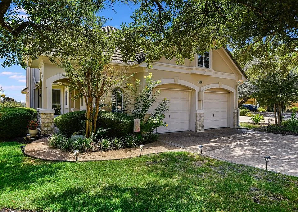 4545 Golf Vista Dr