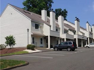 2A Jeanette St UNIT 14, Danbury, CT 06811