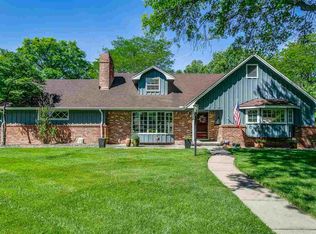 705 N Stratford Ln, Wichita, KS 67206