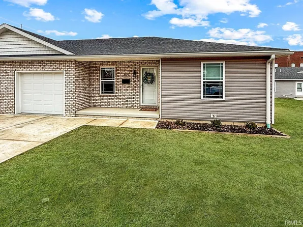 204 W Franklin Ln, Fort Branch, IN 47648