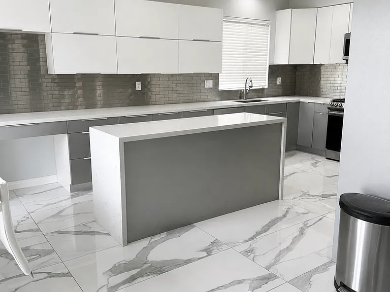 15881 Snowy Peak Ln — Photo 8