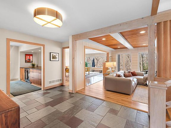 2nd image of 1434 East Brown Deer ROAD