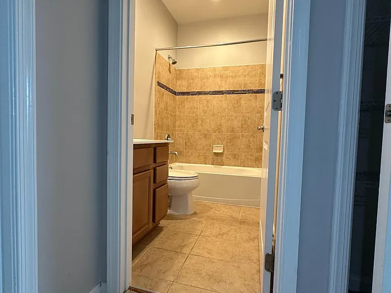 24598 Johnson Oak Ter — Photo 12