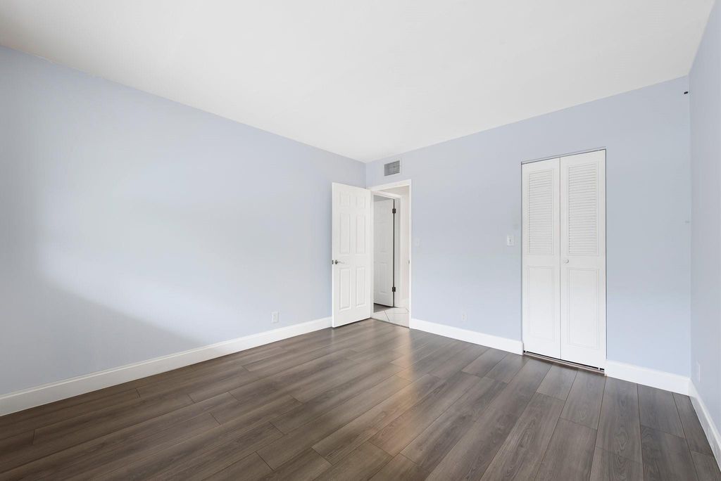 1340 NE 28th Avenue #232, photo 7