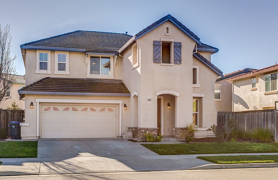 1st image of 2353 Josiah Wing Dr