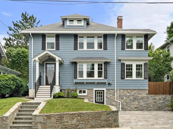 89 Hammond Rd, Belmont, MA 02478