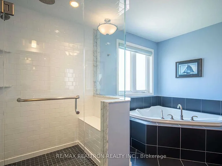 18 Ravine Edge Dr — Photo 19