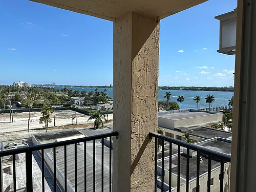 1801 N Flagler Dr Photo 1