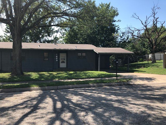 2nd image of 1803 SW 66th St