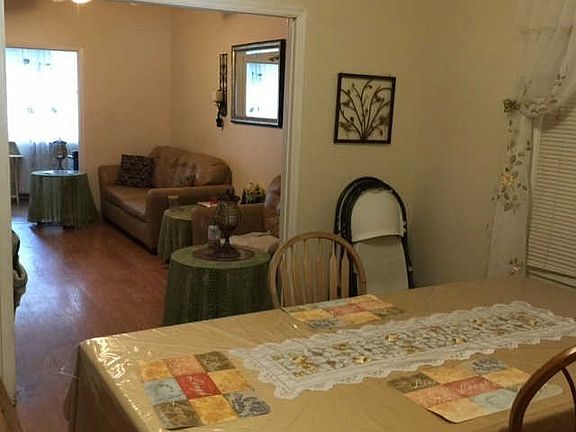 5th image of 10142 93rd St