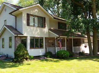 5404 Wakefield Ave, Racine, WI 53406