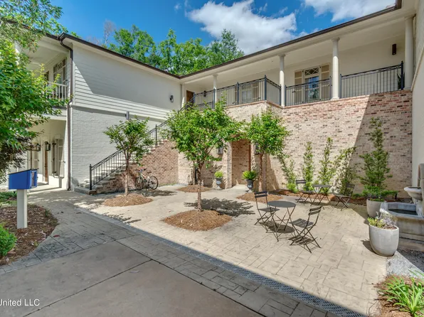 128 N Maple St #B, Ridgeland, MS 39157