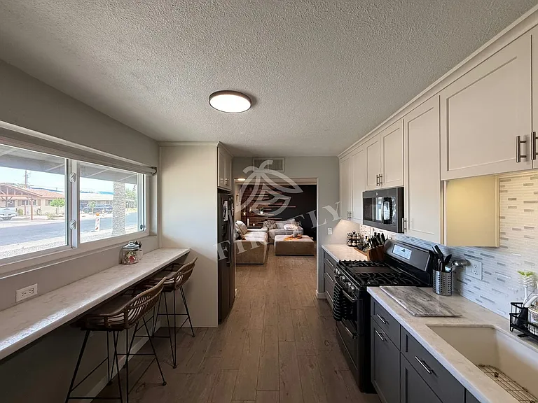 2023 E Alder Cir — Photo 9