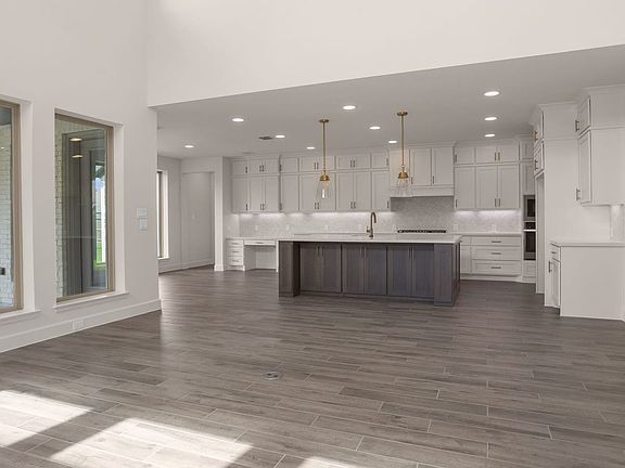 2nd image of 19010 Autumn Hazelnut Ln
