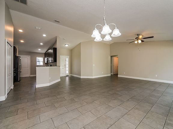 5th image of 155 Birmingham Dr