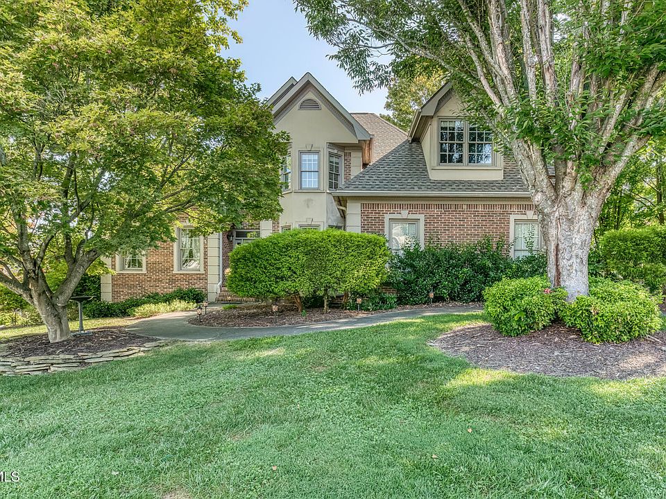 1st image of 123 Reed Cir
